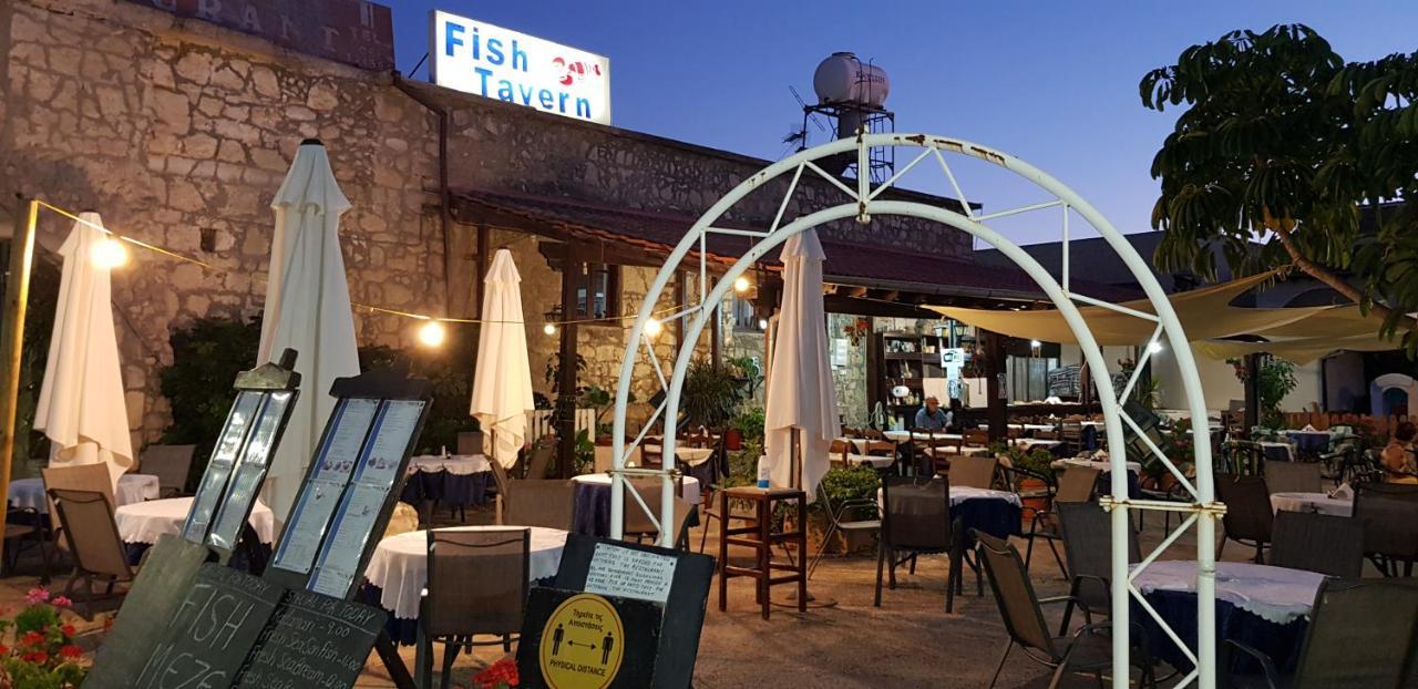 The Summer Haven Polis Exterior foto